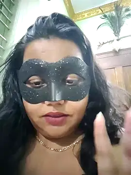 Mahima_4U Adlı Modelin Canlı XXX Sohbeti