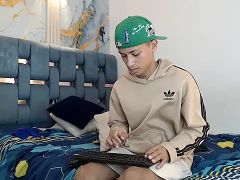 GOLD_BOYS Obrolan Langsung XXX