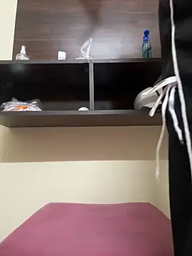 Modelbigbobs 现场XXX聊天