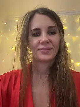 LucieMack élő XXX-chatje