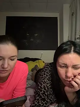 _Mila_Love élő XXX-chatje