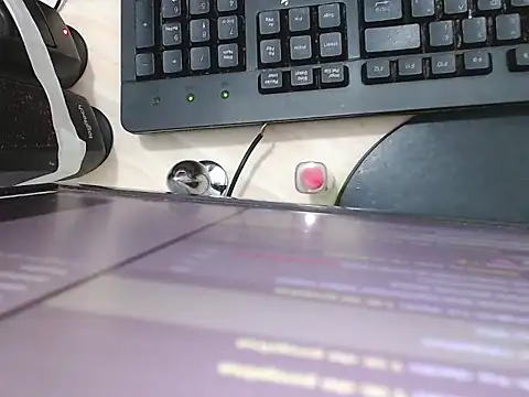 tila_nastyy élő XXX-chatje