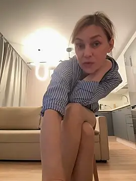 CarmenBlues_'s Webcam Show