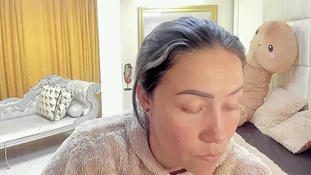 gaby_trent 现场XXX聊天