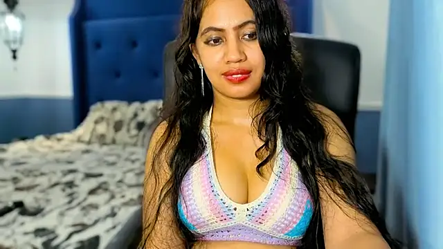 FannyXhot Chat XXX in diretta