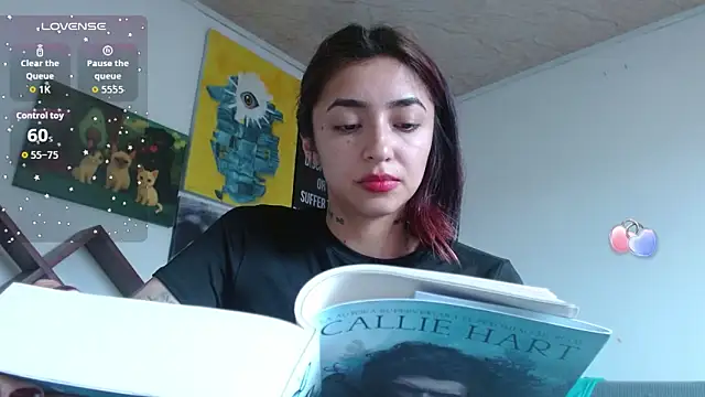 ZoeBakers_ লাইভ XXX চ্যাট