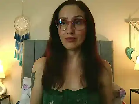 IberianMoonMK: онлайн-секс-чат