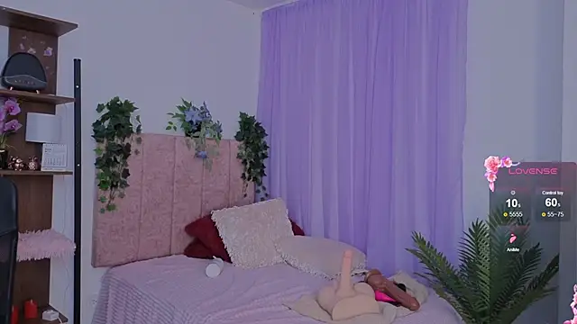 Czat XXX na żywo – emilyrouxe