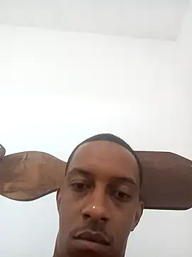 Pretinhoo25 – Naživo XXX chat