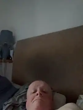 locallad88 – Naživo XXX chat