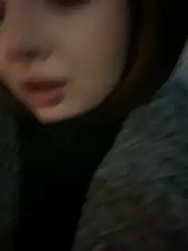 KrisMagnolyのライブXXXチャット