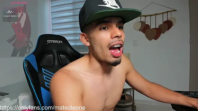 Chat XXX ao vivo de mateoleonee