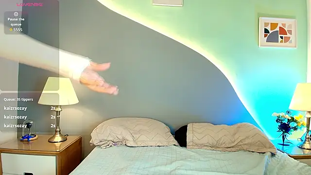 Chatroom XXX en direct de Nicollevsconttei