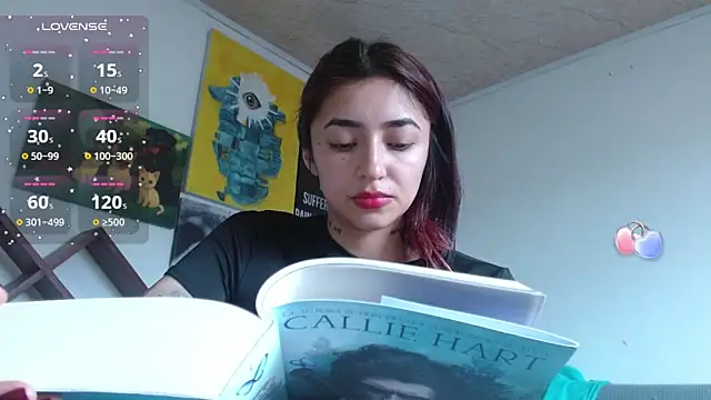 ZoeBakers_'s Live XXX Chat