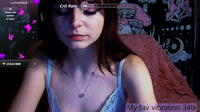 ArianaLight 现场XXX聊天