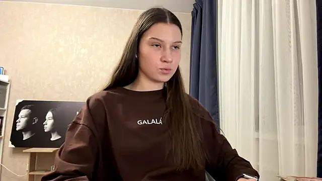 CloudyTube's Live XXX Chat