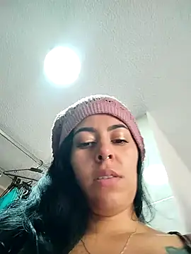 Luiannan Live XXX chat