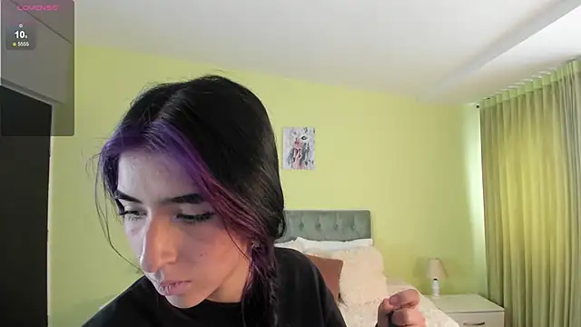 Celeste_Rous__: απευθείας συνομιλία ΧΧΧ