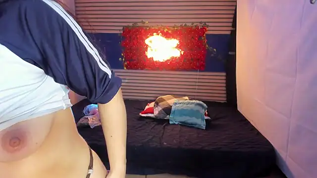 Chatroom XXX en direct de rosse_2504