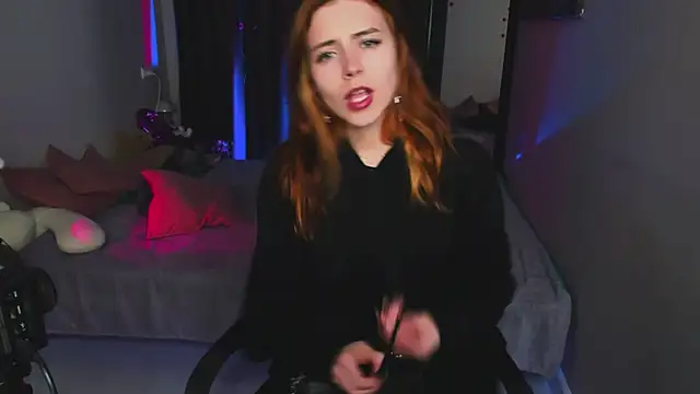 Chat +18 de Bella_xBaby ao vivo