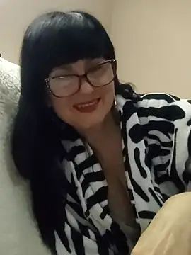 AliceSwan57's Live XXX Chat