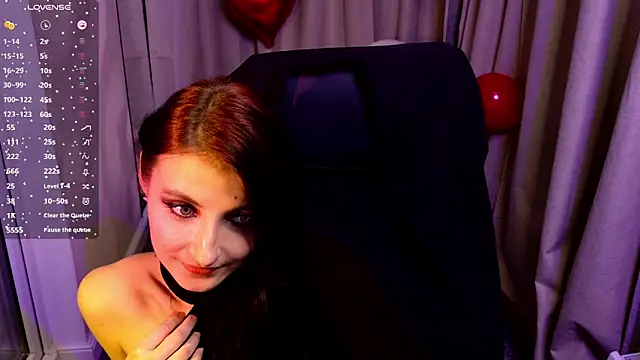 NicoleLuxe: онлайн-секс-чат