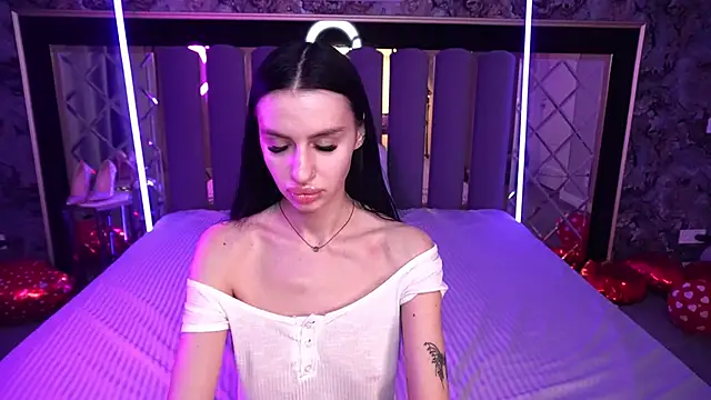 Chat +18 de Snow_WhiteeeX ao vivo