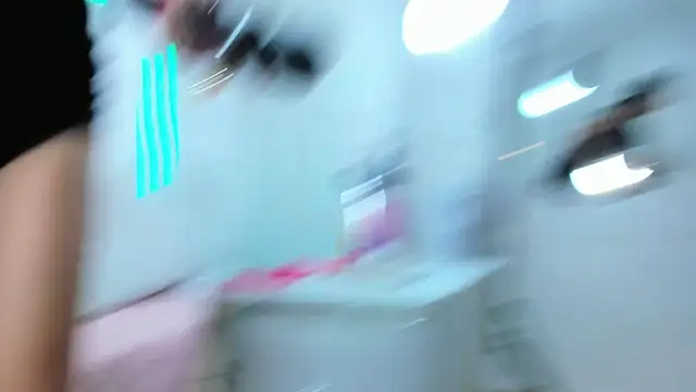 Little_Jenni Live XXX-chat