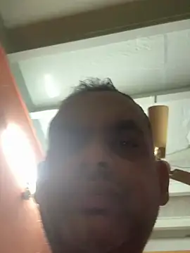 Show modela Rupkumarmaleforfun na web-kameri