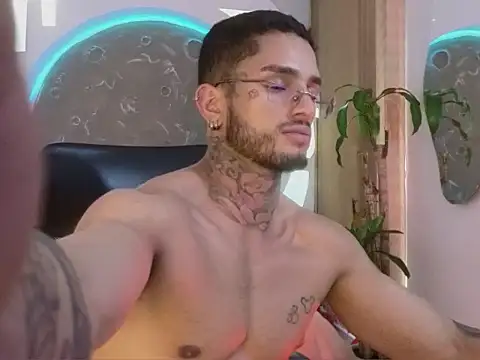 Alanrodgers Live XXX-chat