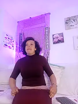 Chatroom XXX en direct de AdeleNasty