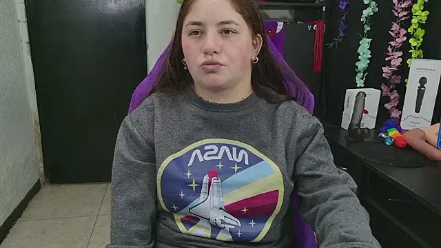 XXX chat uživo modela ann_bronw