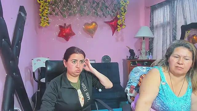 دردشة lesbiancuple الجنسية المباشرة