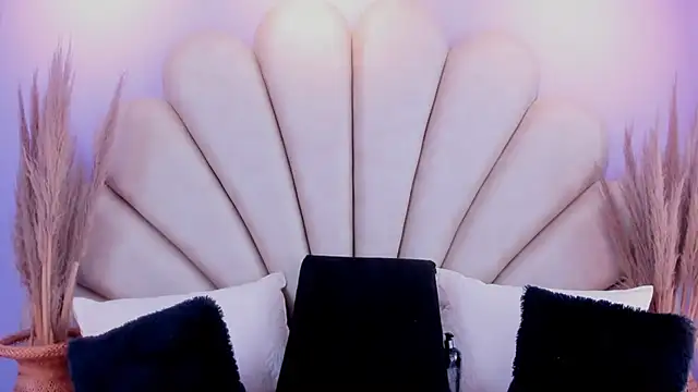 Natasha__Blue Live XXX Chat