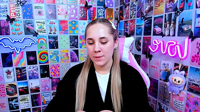 Chat +18 de MiaMilas ao vivo