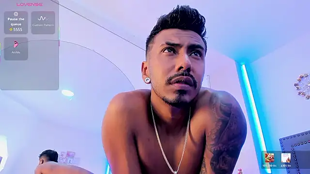 Latinmoster_boss Adlı Modelin Web Kamerası Şovu