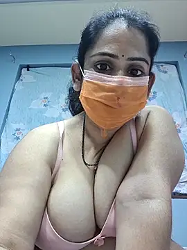 โชว์เว็บแคมของ diyam4002