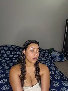 cinnaminnie লাইভ XXX চ্যাট