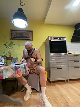 Вебкам-шоу smint06