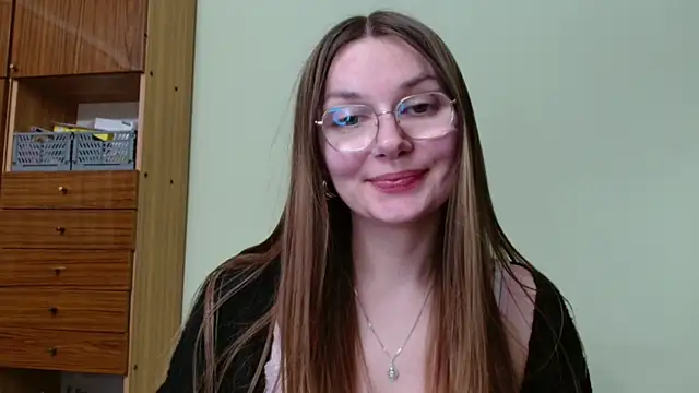 LooveELLYx Chat XXX in diretta