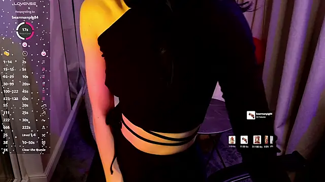 NicoleLuxe Chat XXX in diretta