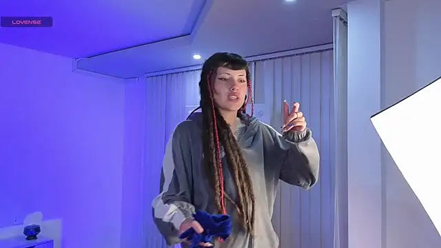 Онлайн чат XXX _sharlotte777