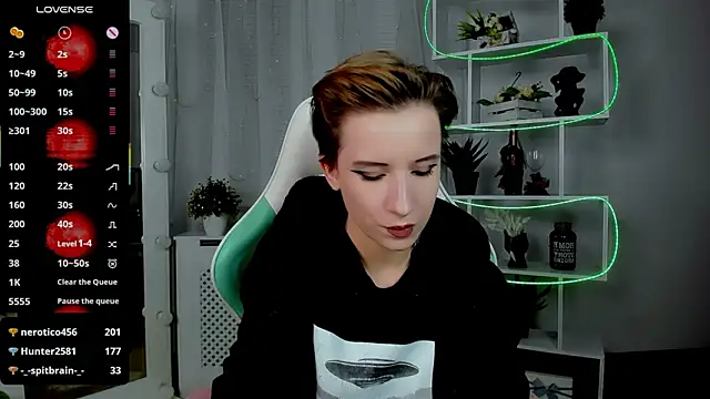 _Rein_ramm élő XXX-chatje