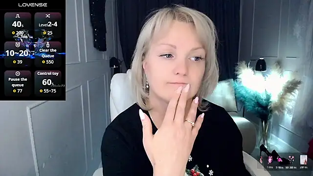 دردشة Juarnea الجنسية المباشرة