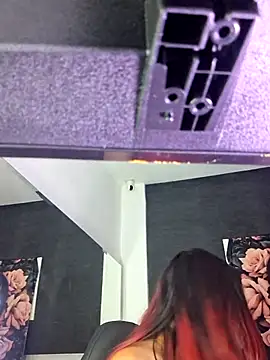 Czat XXX na żywo – EvaaFoxxy1