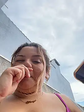 SweetFoxEyes_ 现场XXX聊天