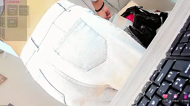 Онлайн чат XXX CandyJoselyn