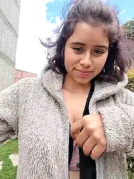 Akhanexxx – Live XXX-chat