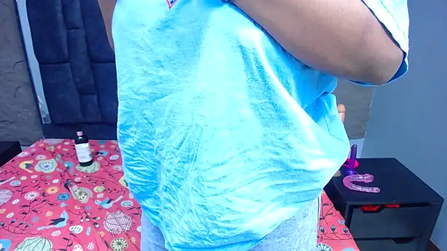 Chat XXX ao vivo de sanabrl_tits