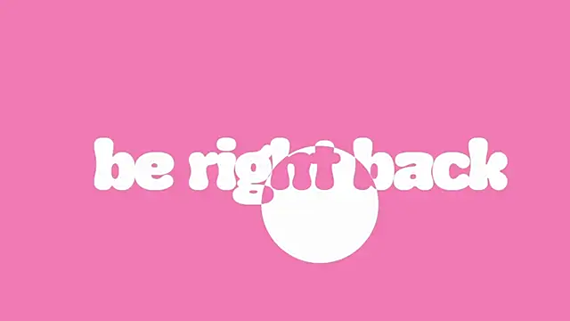 shy_nanami élő XXX-chatje